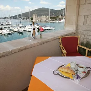 Moretti **** Trogir