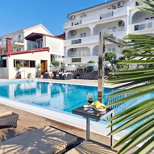 Apartman Silva With A View Of Sea
